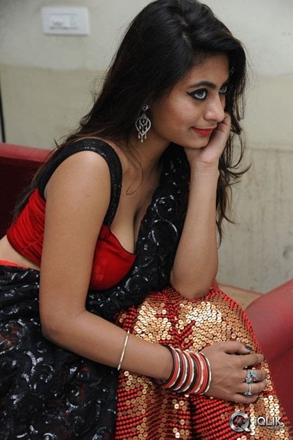 Actress-Mounika-at-at-Premika-Movie-Press-Meet